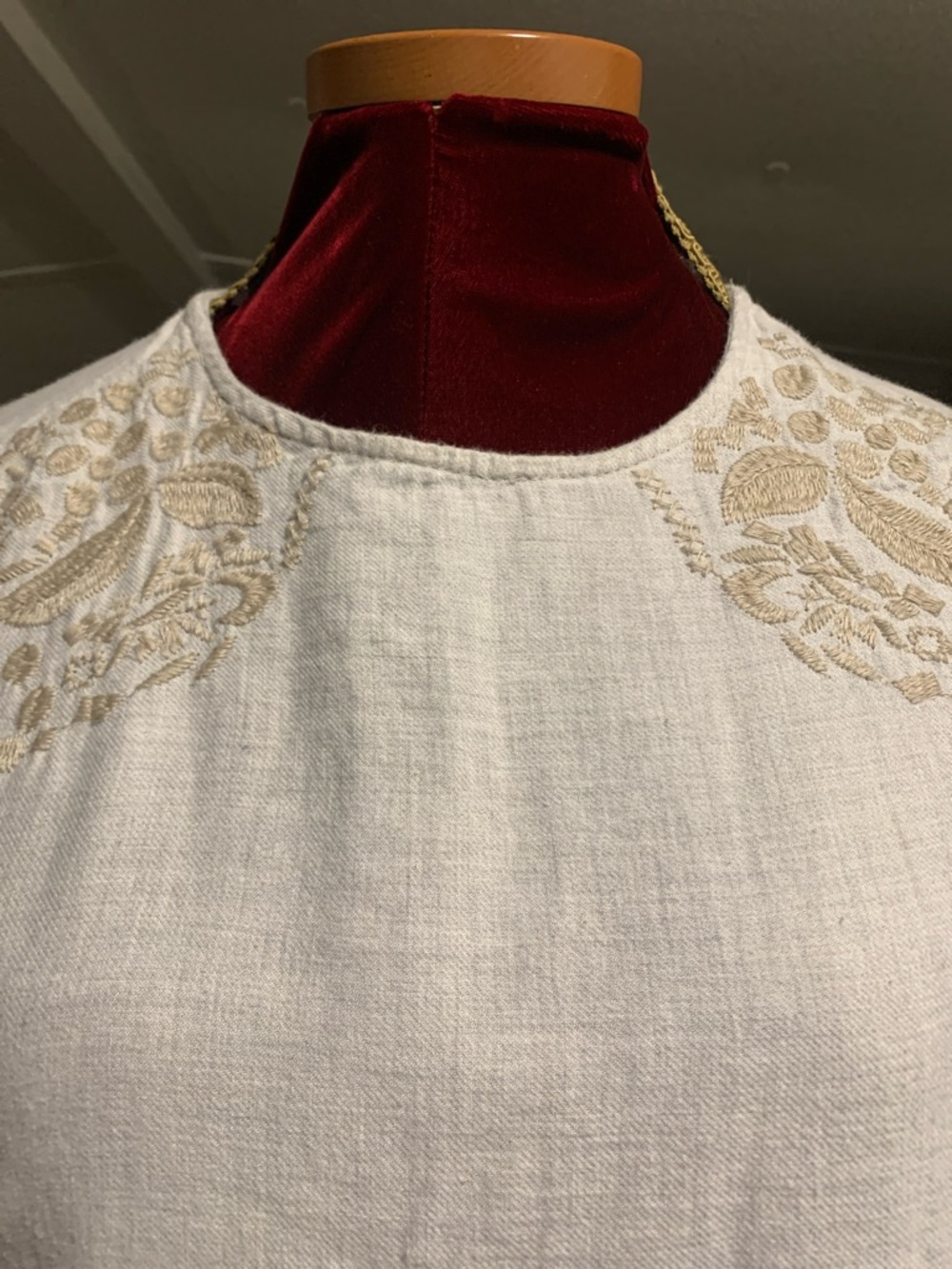 Zara Cream Embroidered Ruffle-Hem Long Sleeve Blouse - Picture 2 of 9